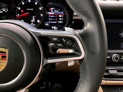 Certified 2020 Porsche Macan AWD/4WD image 28
