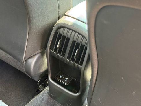 Used 2025 Hyundai Kona SEL AWD/4WD image 21