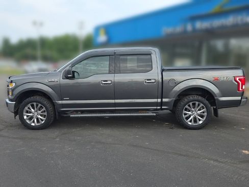 Used 2017 Ford F150 XLT w/ Equipment Group 302A Luxury AWD/4WD image 3