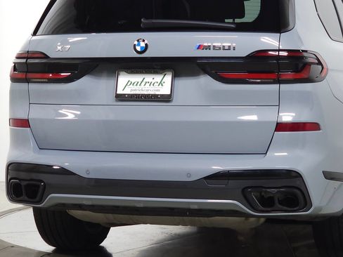 Used 2026 BMW X7 M60i AWD/4WD image 11
