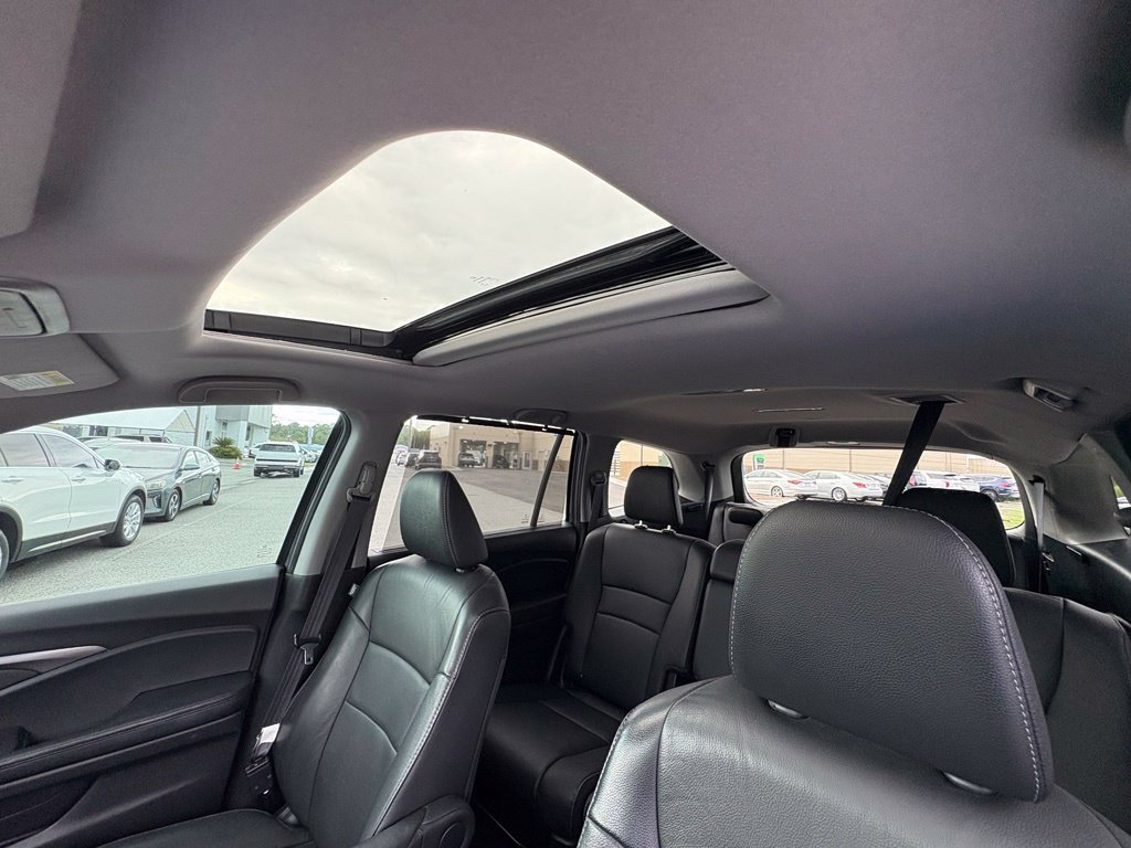 Used 2022 Honda Pilot Special Edition image 25