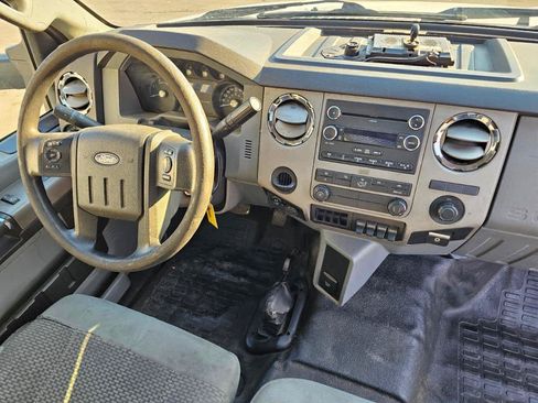 Used 2019 Ford F650 2WD Regular Cab Super Duty image 8