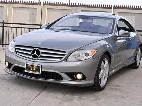 Used 2010 Mercedes-Benz CL 550 4MATIC image 59