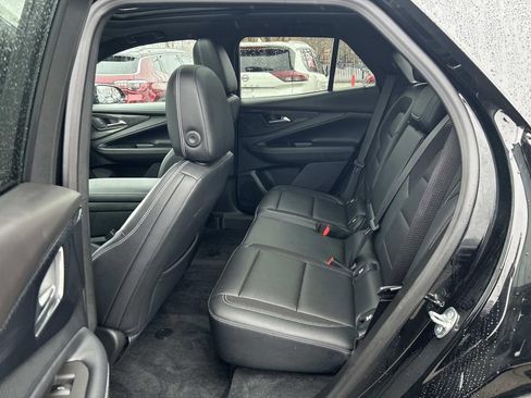 Used 2024 Chevrolet Blazer EV LT image 11