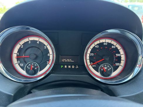 Used 2015 Dodge Grand Caravan American Value Package FWD image 15