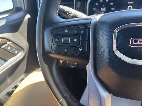 Used 2023 GMC Sierra 1500 Elevation AWD/4WD image 19
