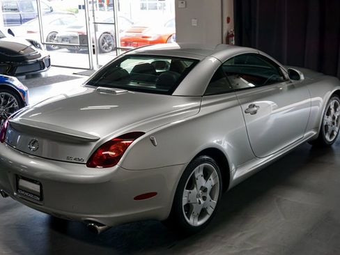 Used 2004 Lexus SC 430 Convertible RWD image 39