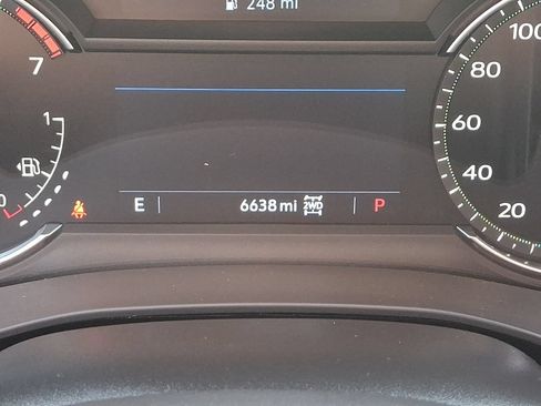 Used 2024 Cadillac XT6 Luxury AWD/4WD image 21