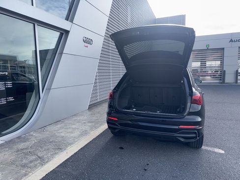 Certified 2025 Audi Q3 2.0T Premium Plus w/ Premium Plus Package image 15