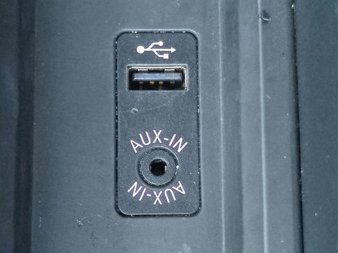 Used 2017 BMW 330i xDrive Sedan image 22