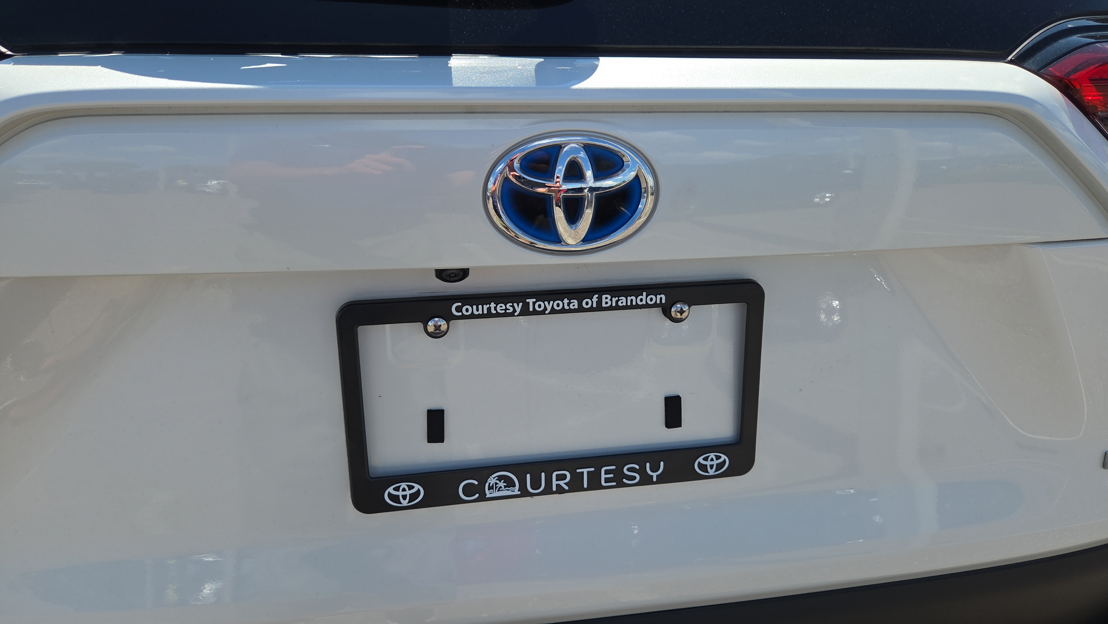 Certified 2023 Toyota RAV4 XLE Premium AWD/4WD image 30