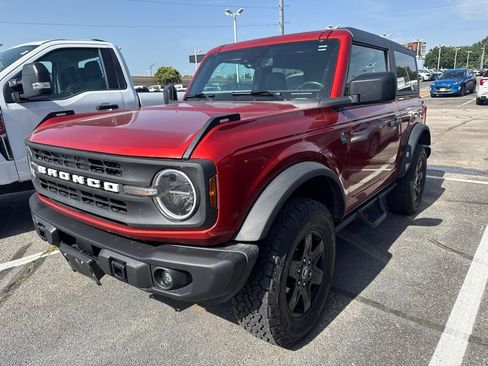 Used 2024 Ford Bronco Black Diamond AWD/4WD image 1