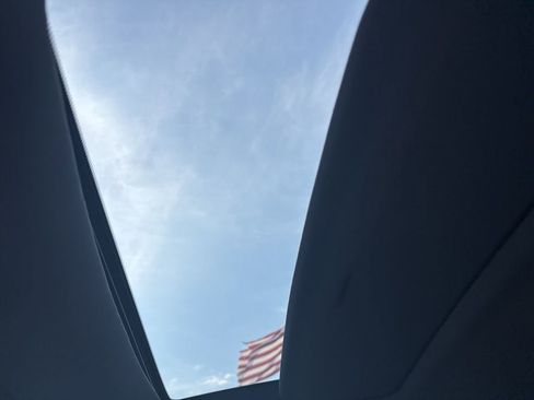 Used 2022 Honda Pilot Special Edition image 9