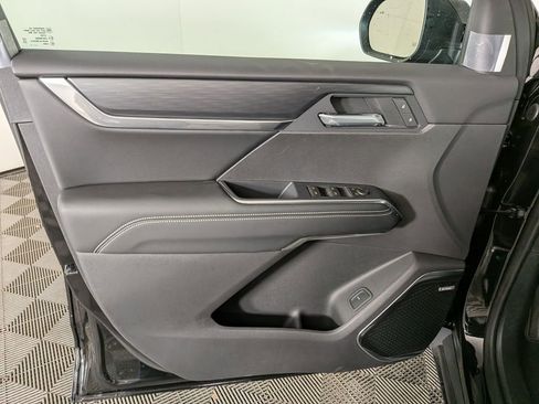 New 2026 GMC Acadia Elevation w/ Black Edition AWD/4WD image 15