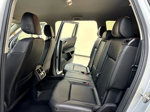 Used 2019 Volkswagen Atlas SE image 33