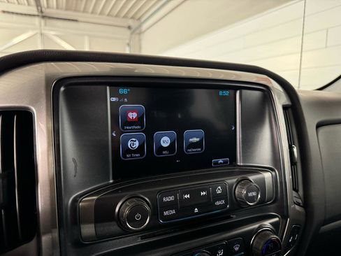 Used 2018 Chevrolet Silverado 1500 LT w/ All Star Edition image 22