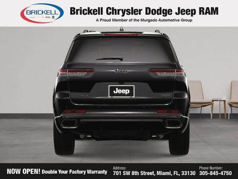 New 2025 Jeep Grand Cherokee L Summit w/ Obsidian Package image 10