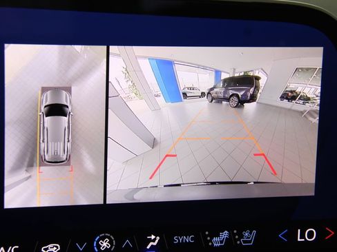 Certified 2024 Chevrolet Traverse RS image 37