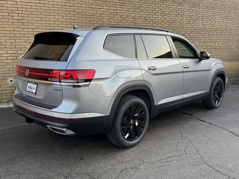 New 2026 Volkswagen Atlas SE image 15