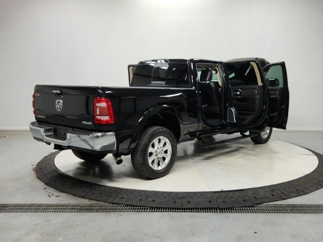 Used 2022 RAM 3500 Laramie AWD/4WD image 16