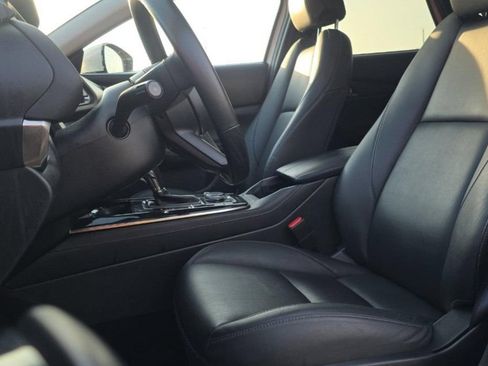 Used 2025 MAZDA CX-30 AWD 2.5 S w/ Preferred Package image 7