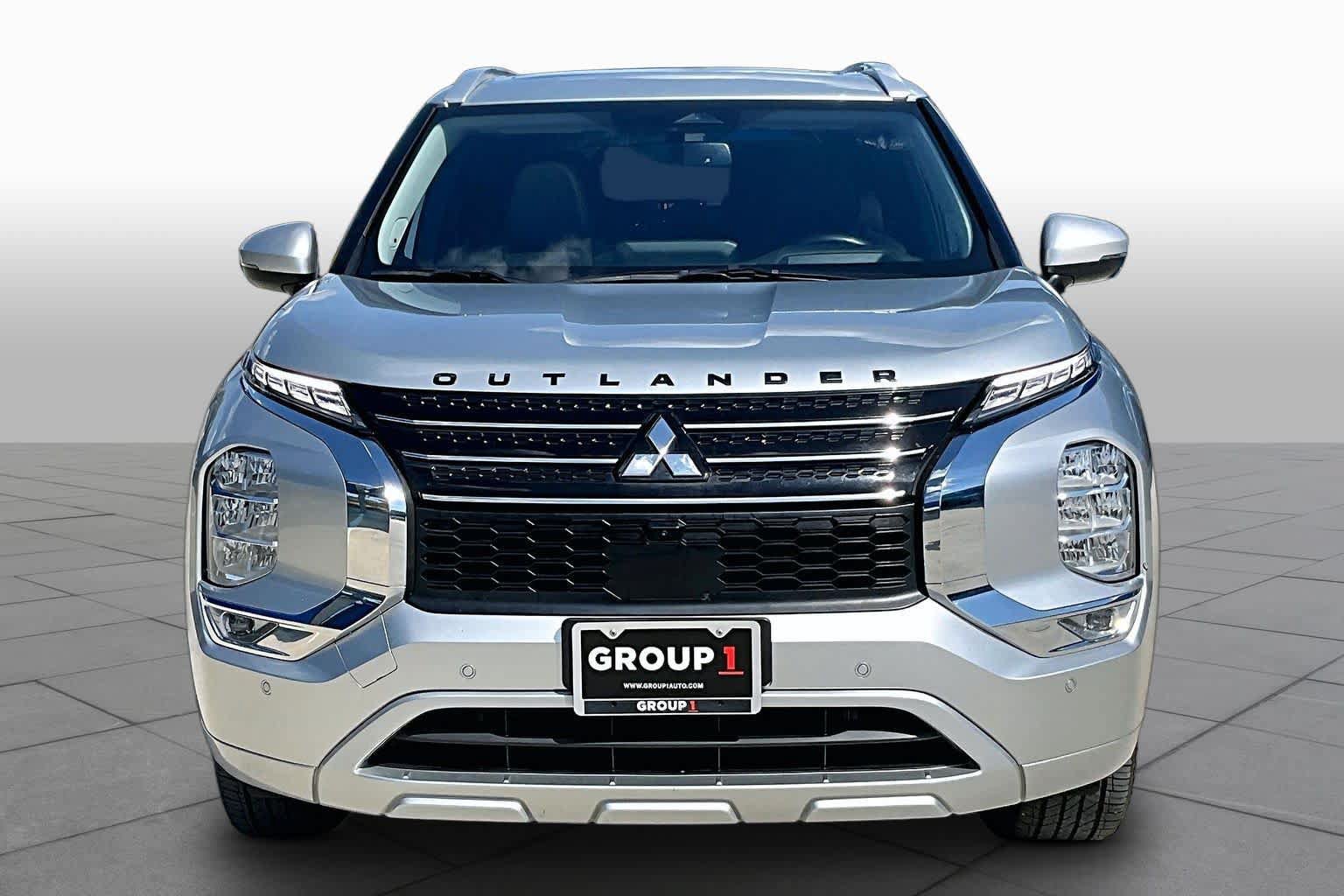 Used 2024 Mitsubishi Outlander SEL FWD image 4