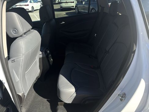 Used 2020 Buick Envision Essence image 26