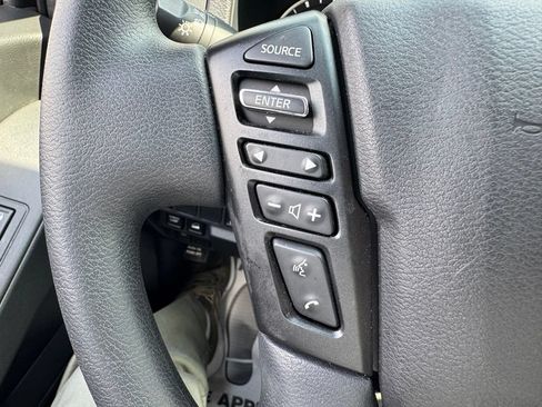 Used 2024 Nissan Frontier S w/ Technology Package AWD/4WD image 20
