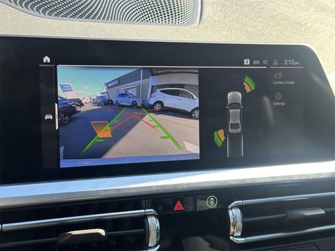 Used 2022 BMW 330i xDrive Sedan w/ M Sport Package image 34