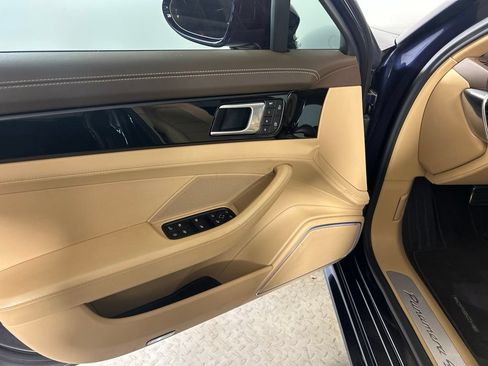 Certified 2023 Porsche Panamera 4S Executive AWD/4WD image 23