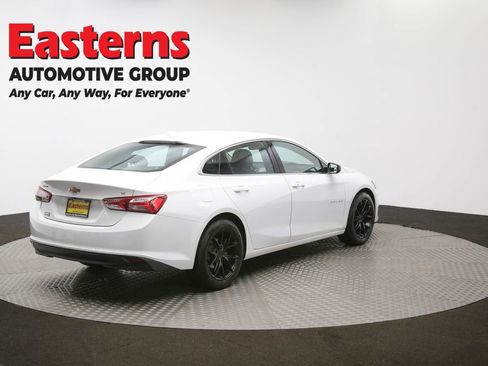 Used 2020 Chevrolet Malibu LT image 40