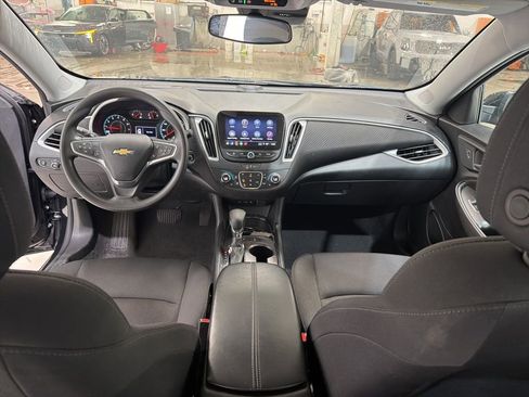 Used 2024 Chevrolet Malibu LT image 21