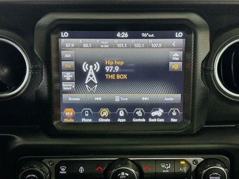 Used 2023 Jeep Wrangler Unlimited Rubicon 4xe w/ Cold Weather Group AWD/4WD image 19