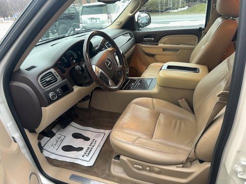 Used 2013 GMC Yukon Denali image 30