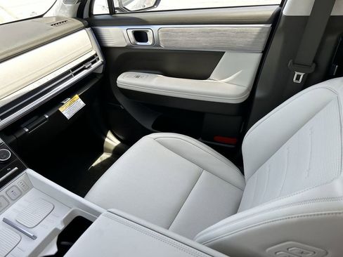 New 2025 Hyundai Santa Fe Calligraphy image 6