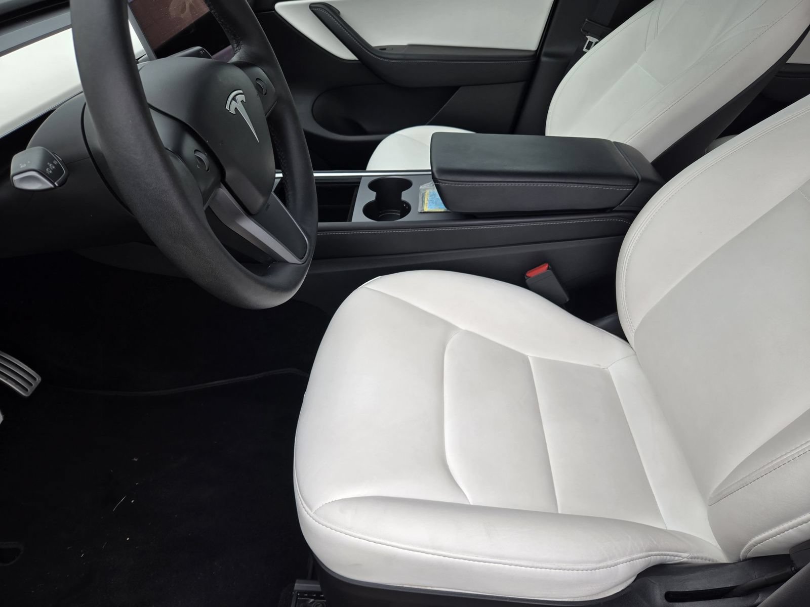 Used 2022 Tesla Model Y Performance AWD/4WD image 13