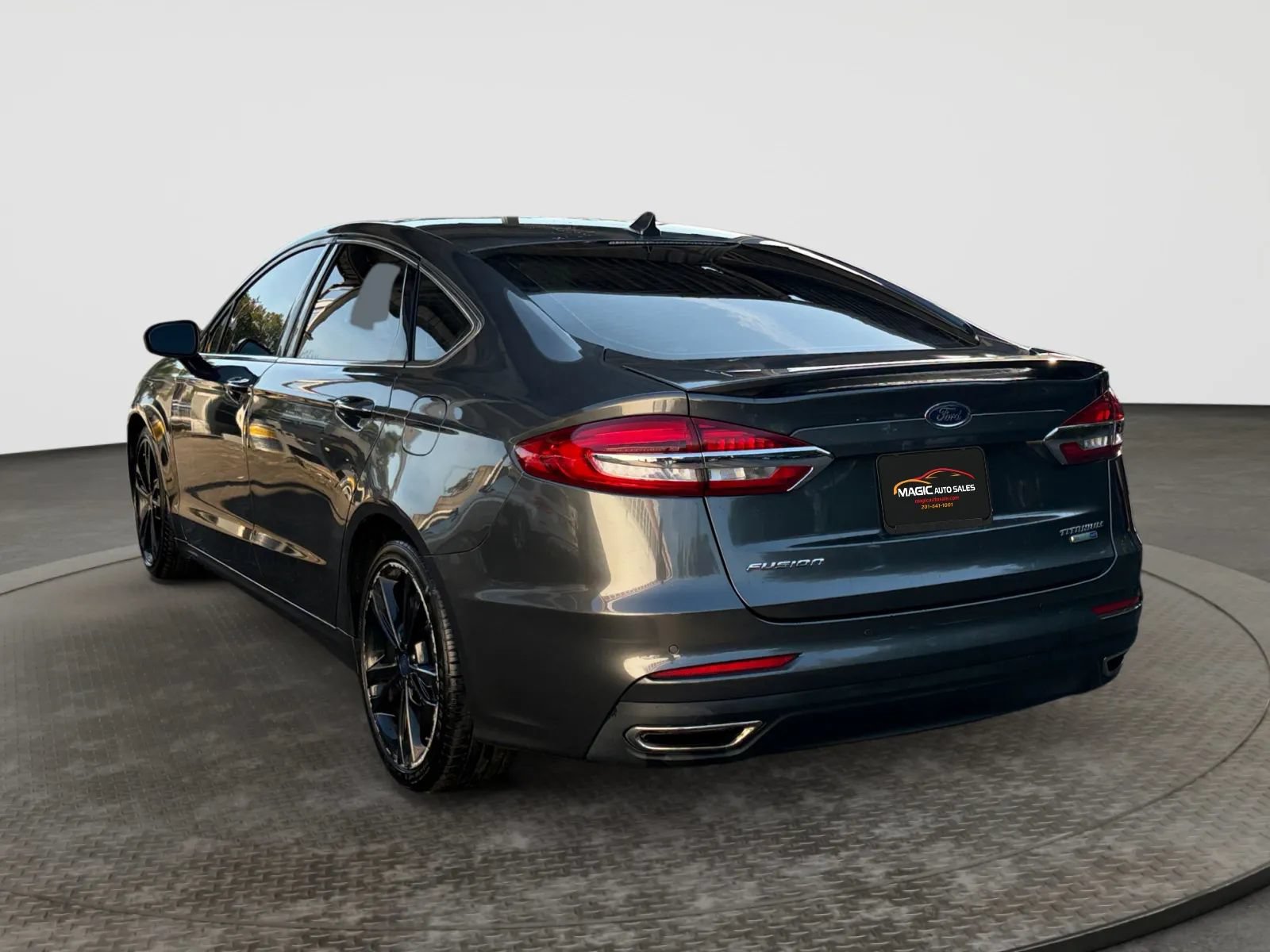Used 2020 Ford Fusion Titanium AWD/4WD image 8