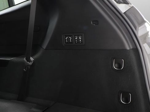 Used 2024 Cadillac XT6 Sport w/ Technology Package image 31