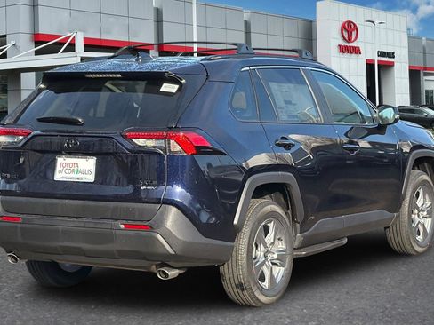 New 2025 Toyota RAV4 XLE w/ Convenience Package image 5