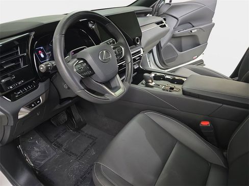 Certified 2024 Lexus RX 350h image 19