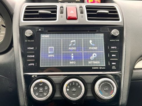 Used 2016 Subaru Forester 2.5i Premium image 18