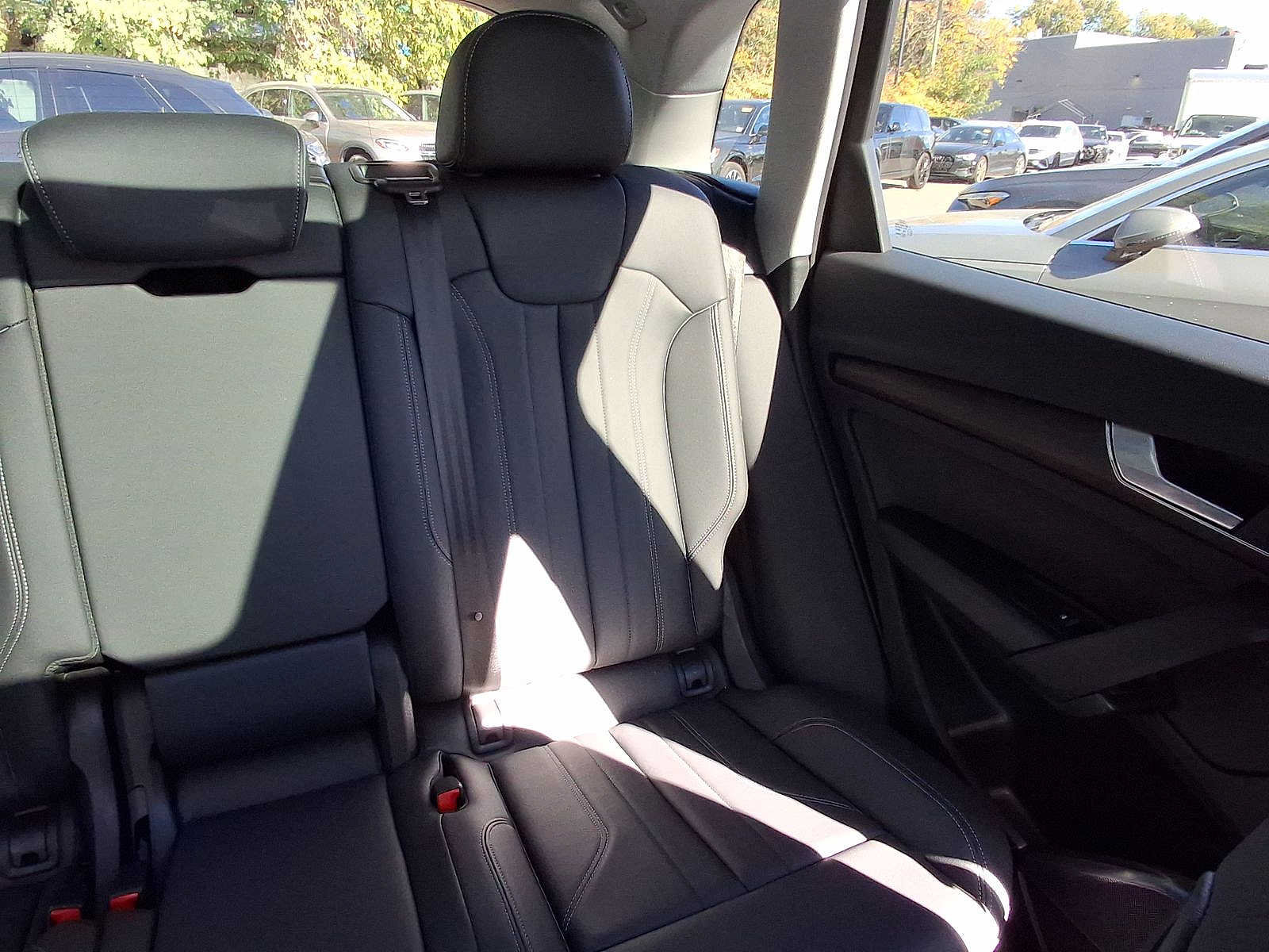 Certified 2024 Audi Q5 e Premium AWD/4WD image 14