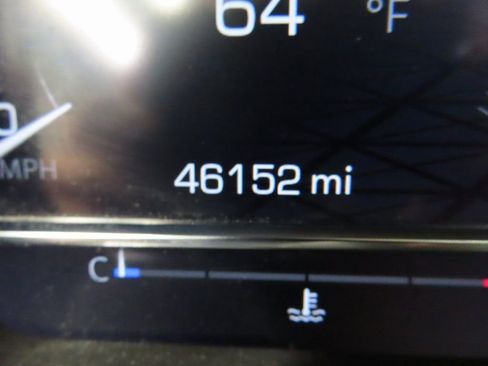 Used 2022 GMC Sierra 1500 Denali Ultimate image 9