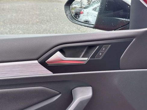 Used 2025 Volkswagen Jetta Sport image 15