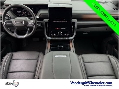 Certified 2025 GMC Yukon Denali AWD/4WD image 9
