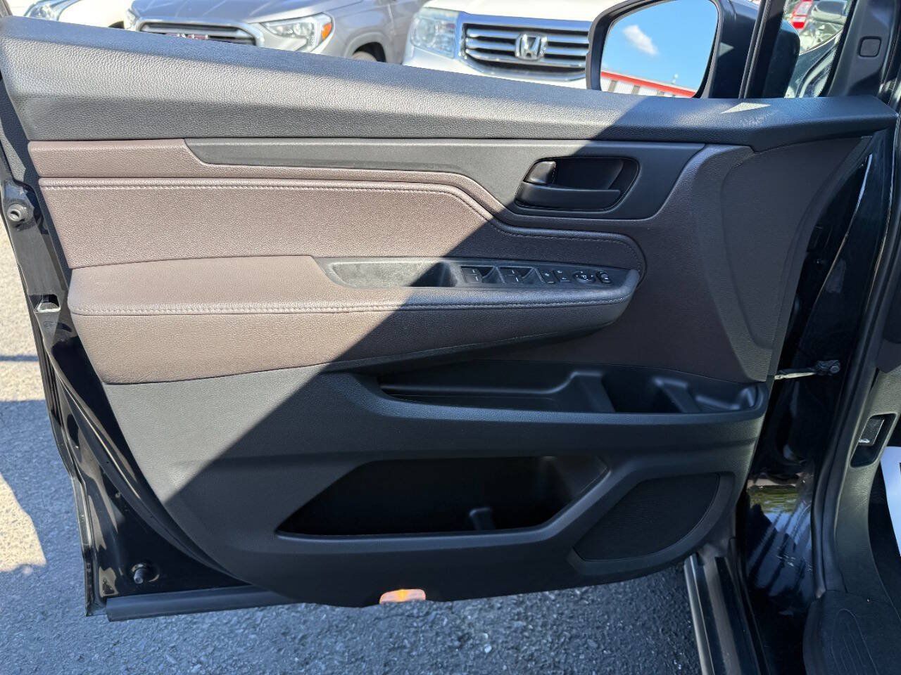 Used 2020 Honda Odyssey EX image 15