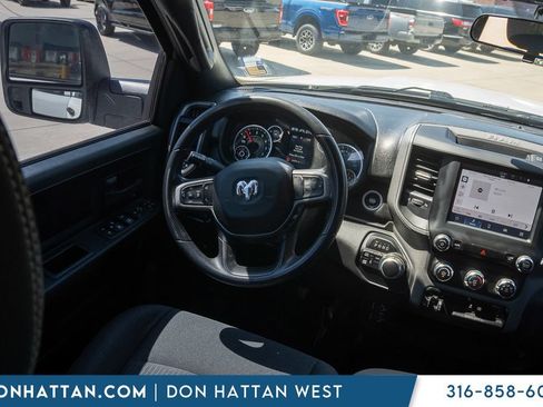 Used 2024 RAM 3500 Tradesman w/ Chrome Appearance Group AWD/4WD image 13