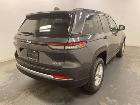 Used 2026 Jeep Grand Cherokee Laredo X AWD/4WD image 6