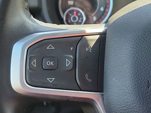 Used 2024 RAM 2500 Big Horn image 25