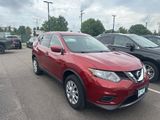Used 2016 Nissan Rogue S image 4